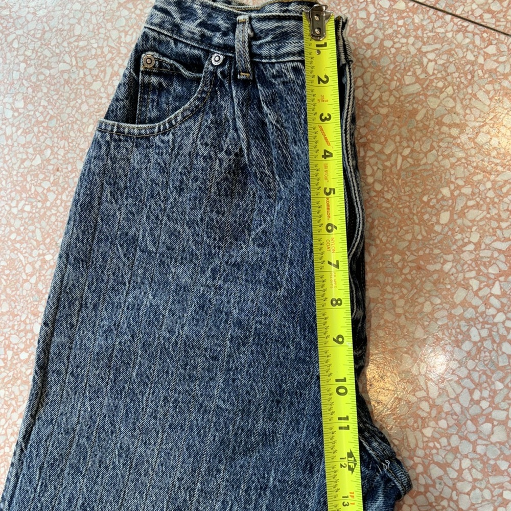 Vintage 1980’s Sasson Acid/Stone Washed High Waisted Pinstriped Jeans - Picture 11 of 16